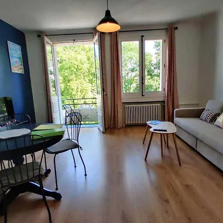 Spacieux Centre Aix Les Bains Apartment Aix-les-Bains