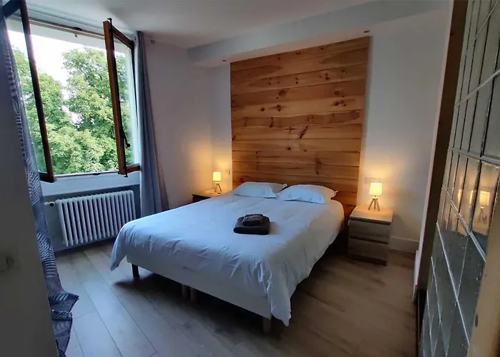 Spacieux Centre Aix Les Bains Lägenhet