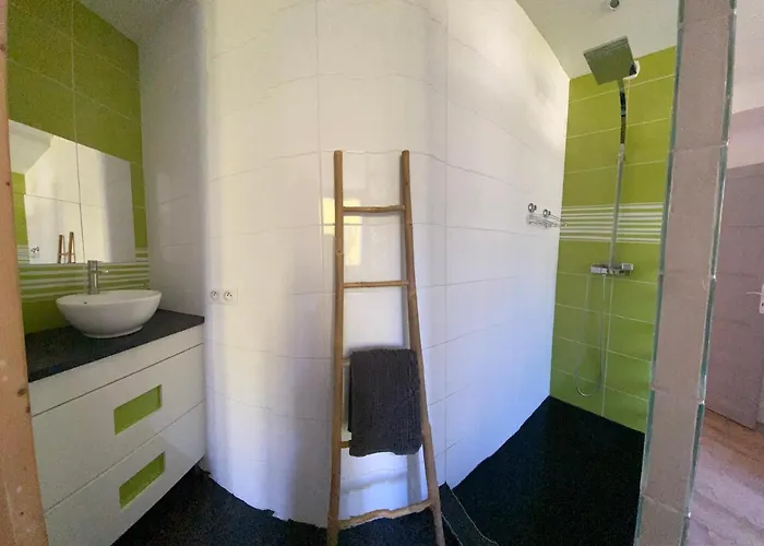 アパート Spacieux Centre Aix Les Bains *